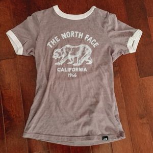 THE NORTH FACE Slim Fit Tee